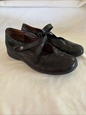 Wolky Black Textured Mary Jane’s